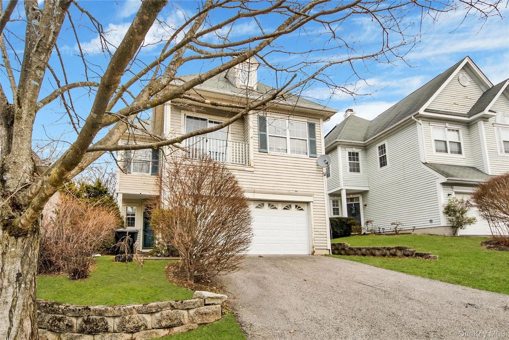 130 Benefield Boulevard, Peekskill