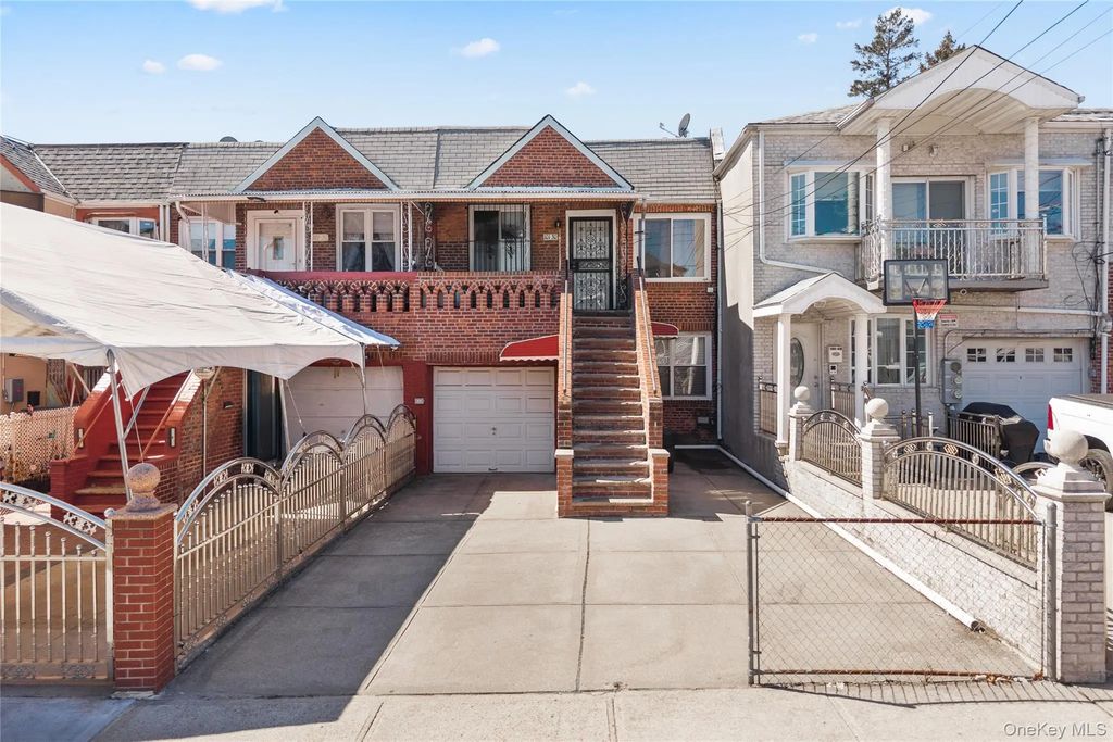 10130 121st Street, Richmond Hill S.