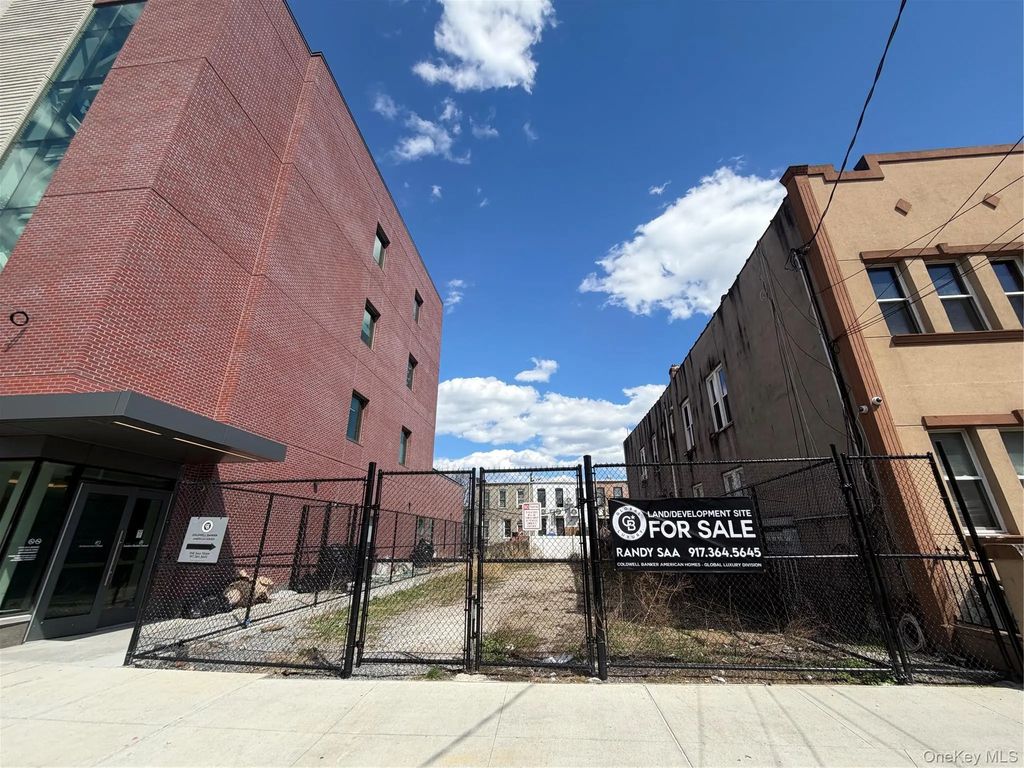 465 Cleveland Street, Brooklyn