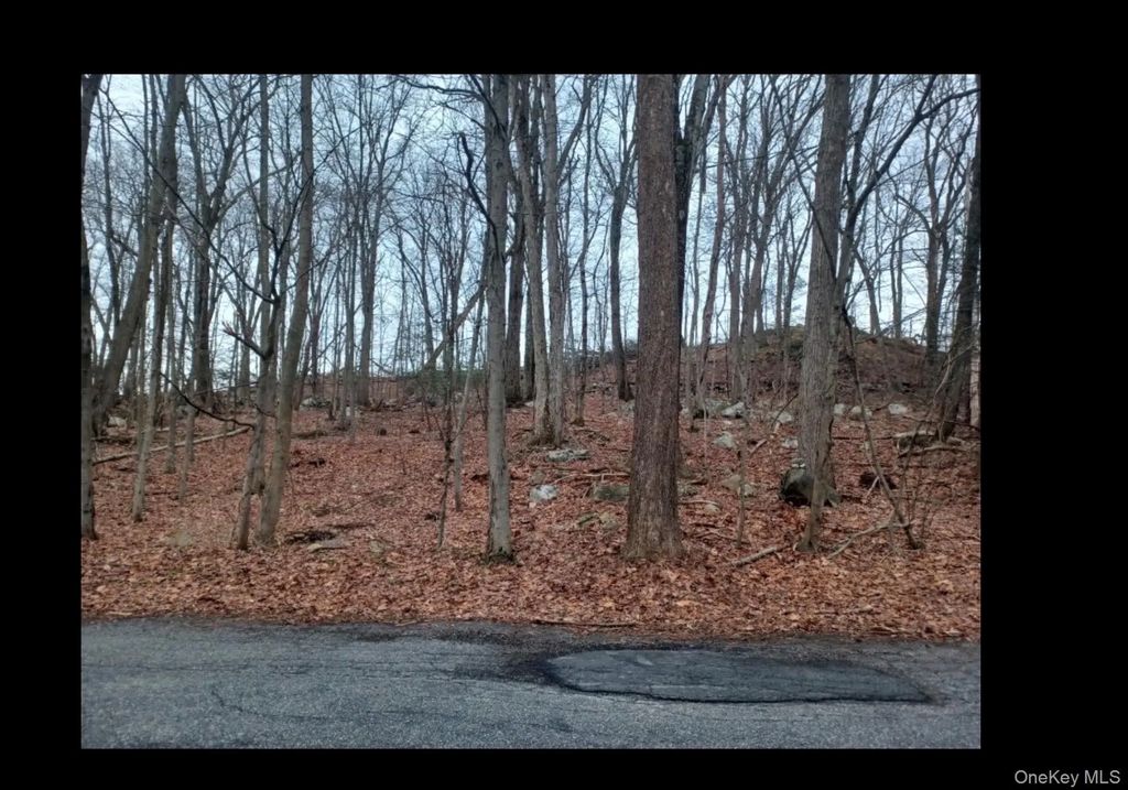 27 Jean Drive, Cortlandt Manor