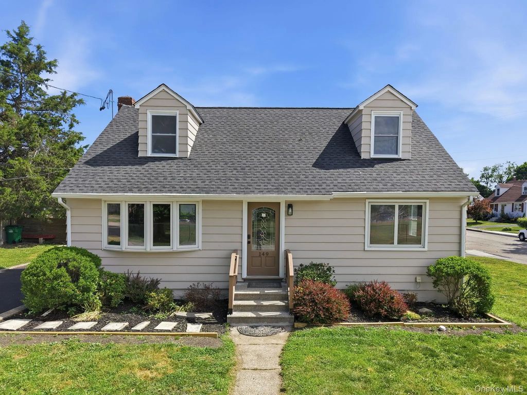 149 Wilkes Street, Beacon