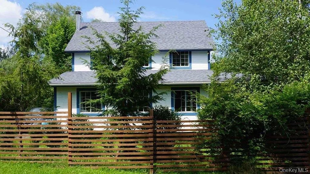 26 Maple Avenue, Kauneonga Lake