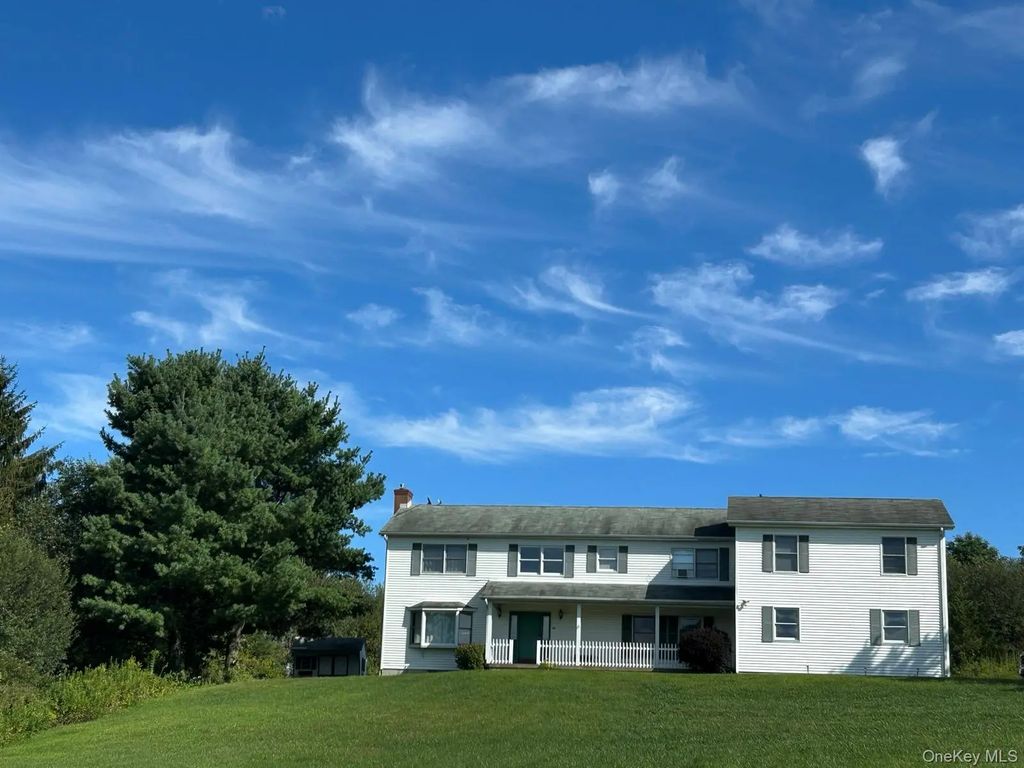 315 Arcadia Road, Goshen