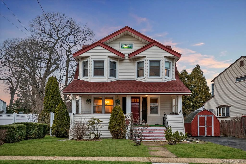 69 Forest Avenue, Valley Stream