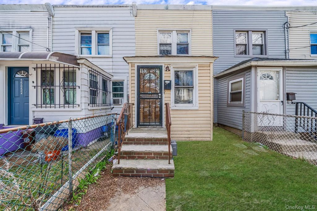 15050 Foch Boulevard, Jamaica