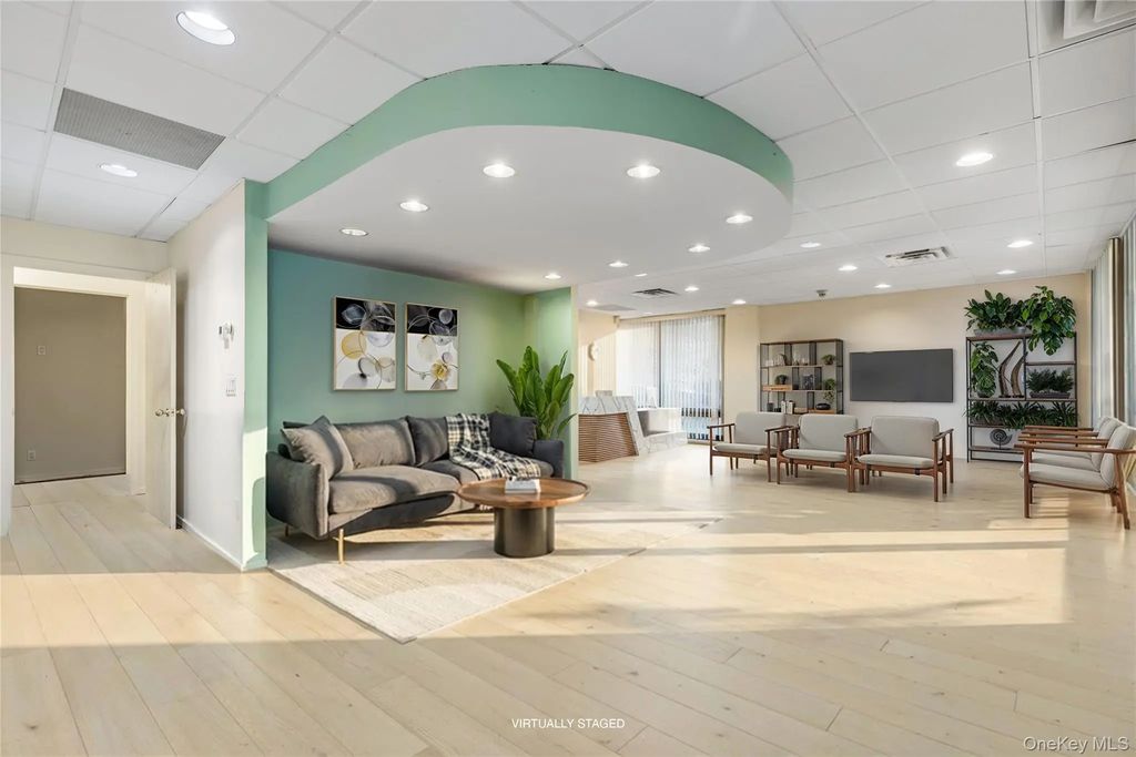 101 S Bedford Road # 401, Mount Kisco