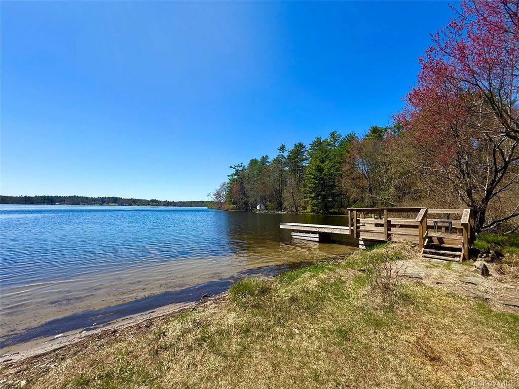 236 Lakeview Drive Road, Highland Lake