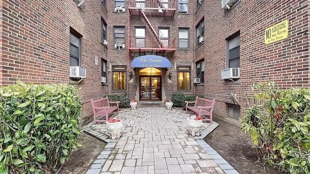 8384 116th Street # 5g, Kew Gardens