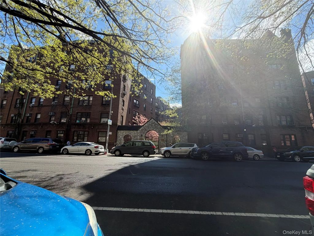 4220 Kissena Boulevard # A12, Flushing