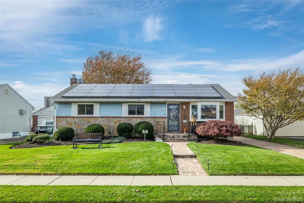 111 Morris Drive, East Meadow