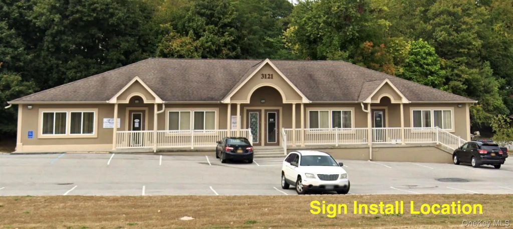 3121 Us Route 9w # 104, New Windsor