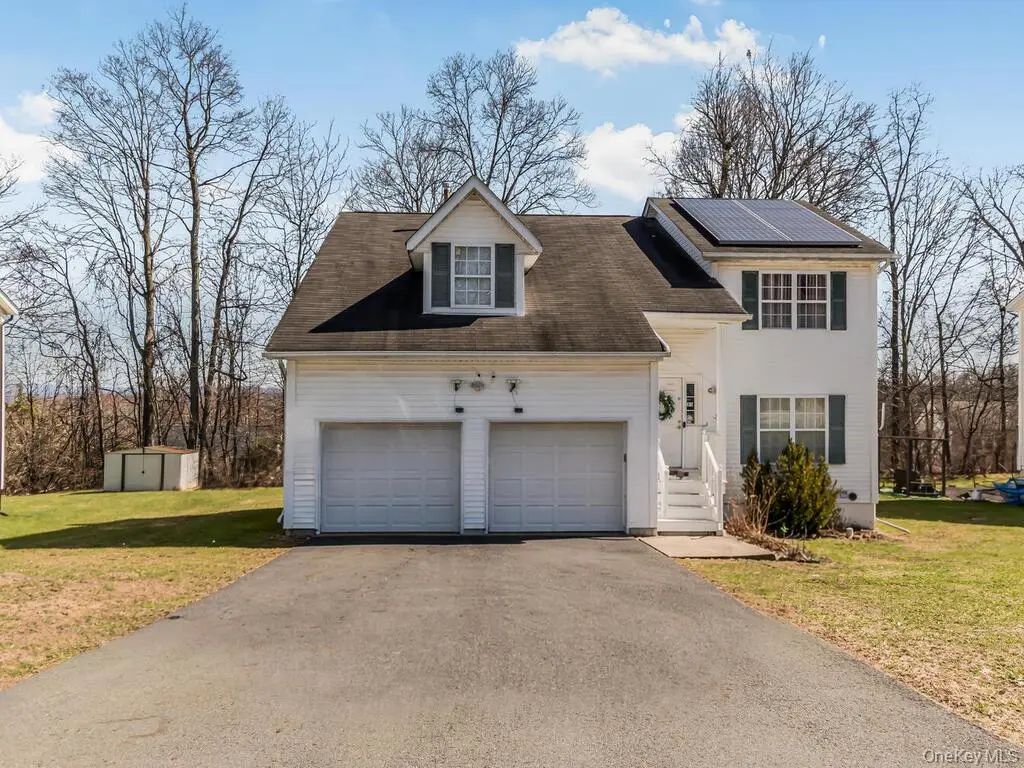35 Dogwood Drive, Middletown