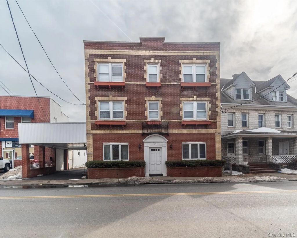 121 S Regent Street, Port Chester