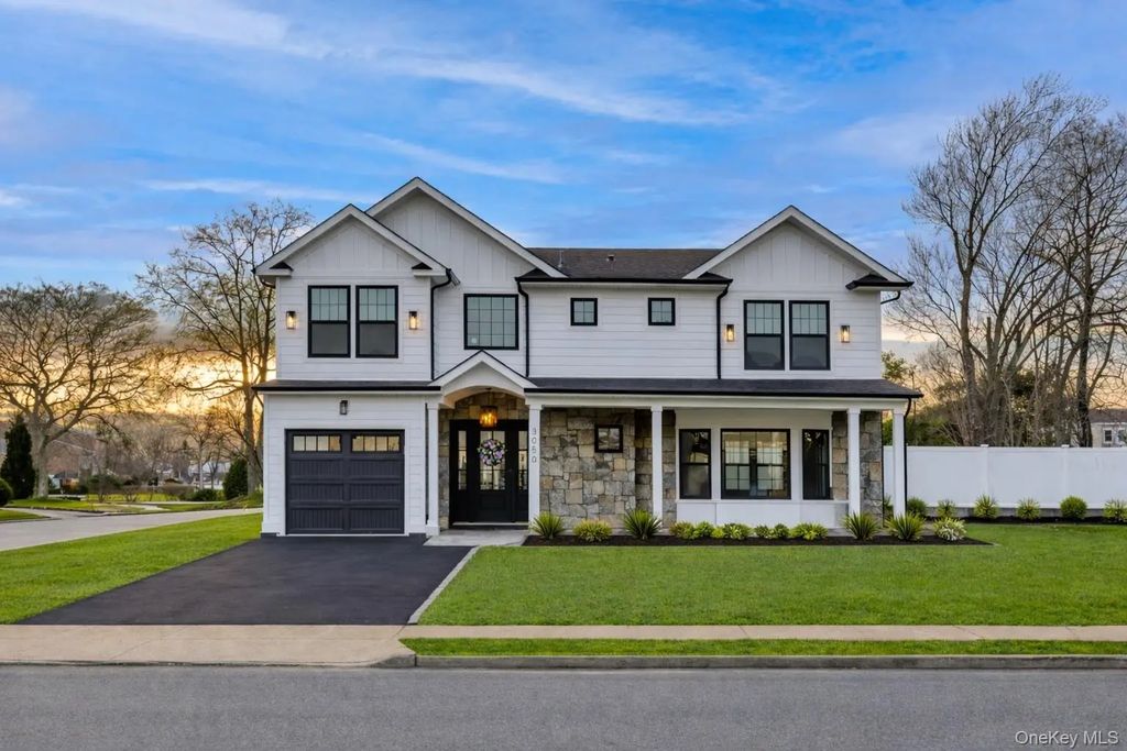 3050 Judith Drive, Bellmore