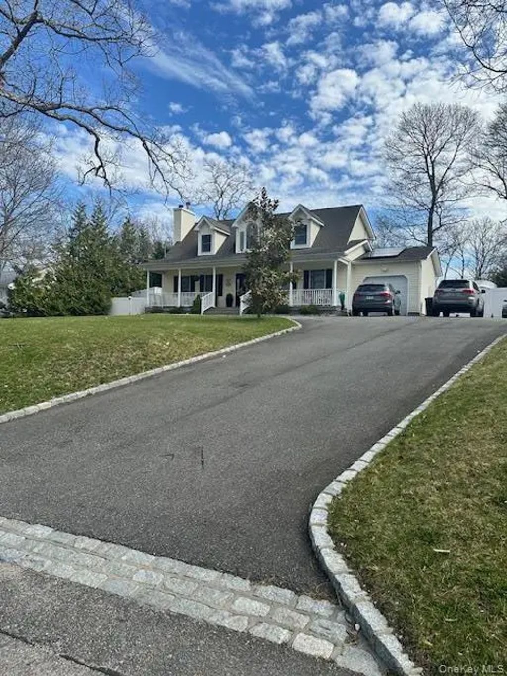 48 N Columbine Avenue, Hampton Bays