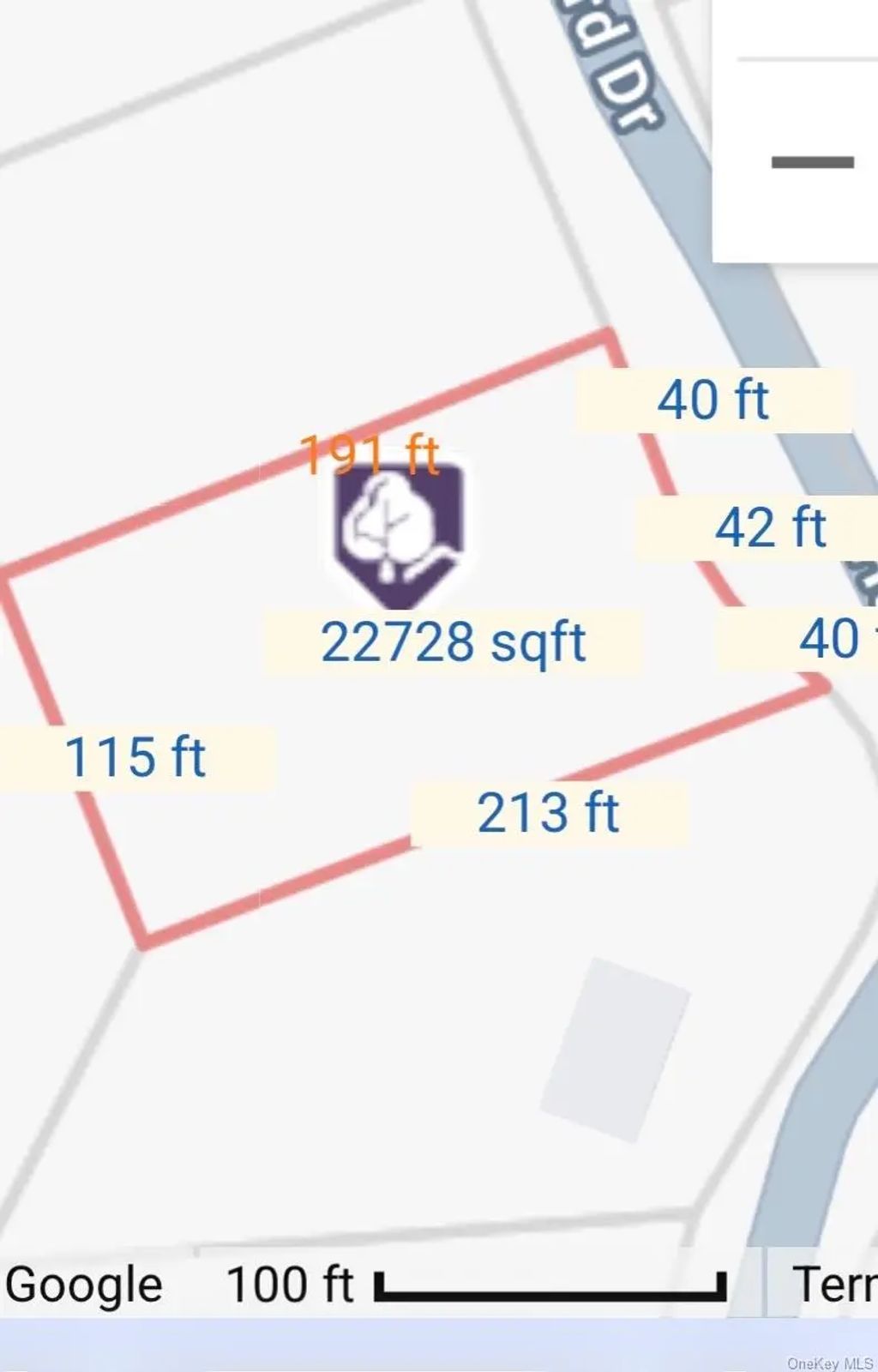 33 Hubbard Drive, Brewster