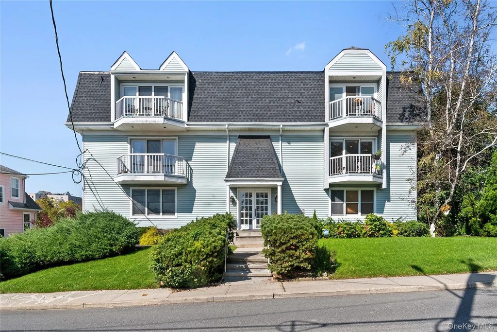 37 Harbor Lane # 2a, New Rochelle