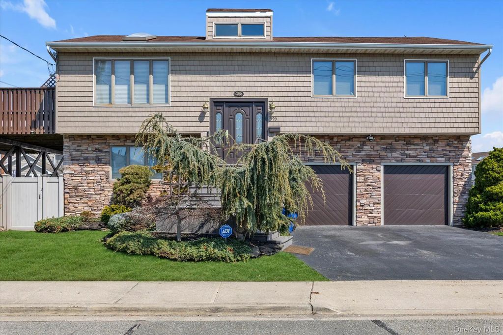 390 Silver Lane, Oceanside