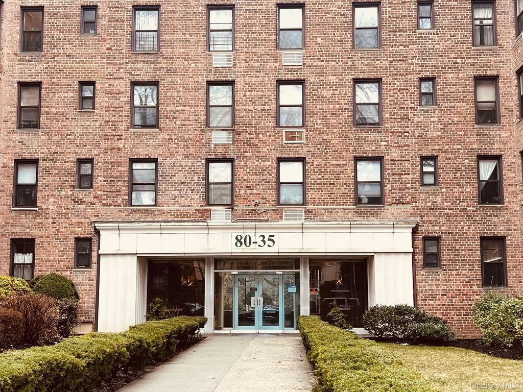 80-35 Springfield Boulevard # 2m, Queens Village