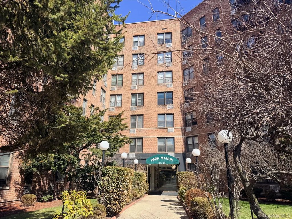 100-25 Queens Boulevard # 3jj, Forest Hills