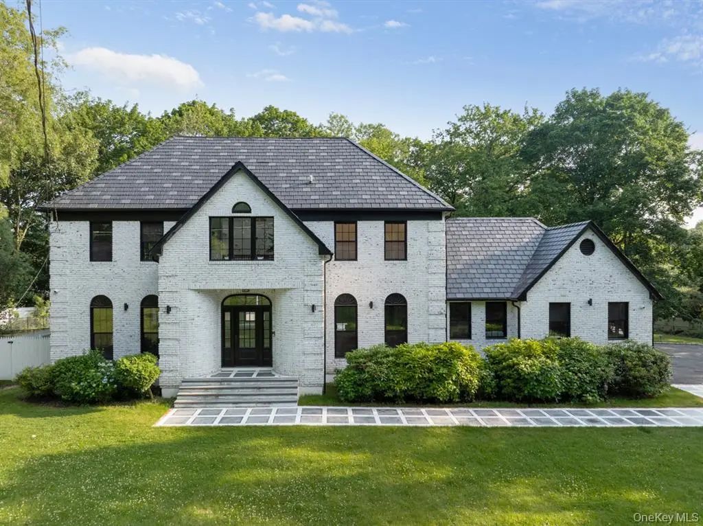 33 High Farms Road, Old Brookville