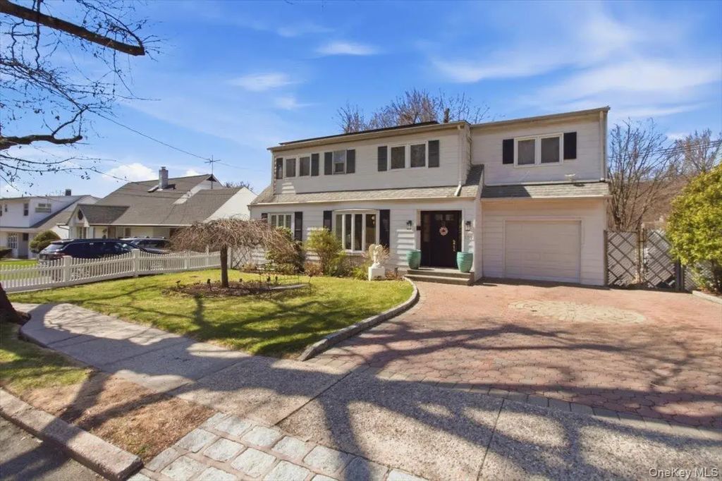 129 Gailmore Drive, Yonkers