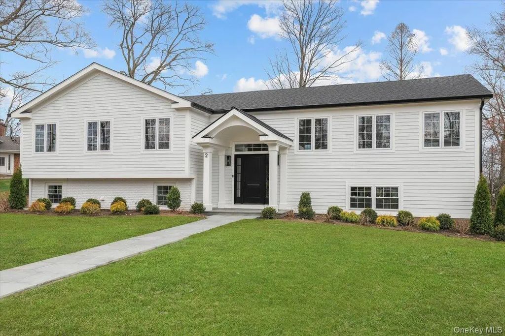 2 Willa Way, Eastchester
