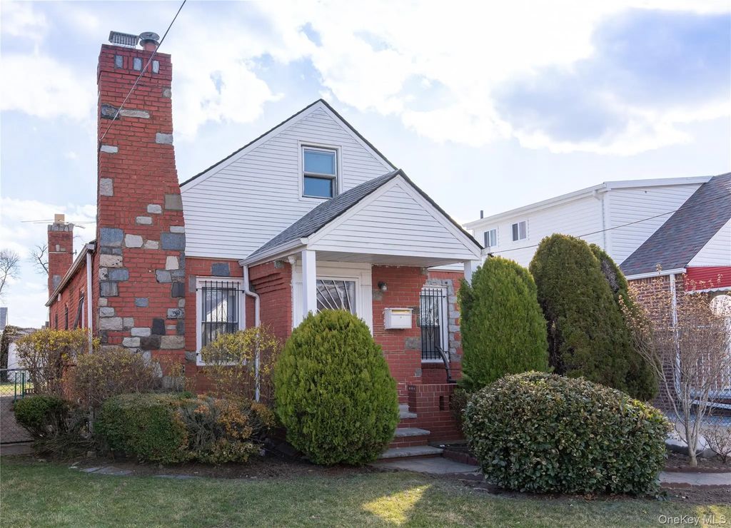 21908 118th Avenue, Cambria Heights