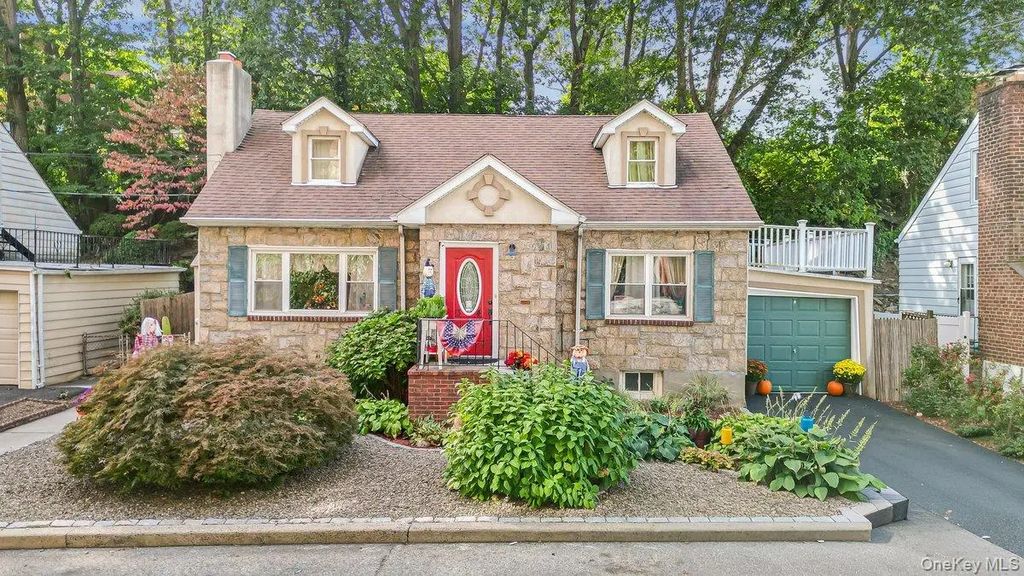 34 Raybrook Road, Yonkers