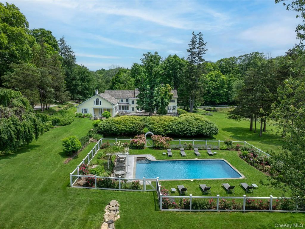 161 Buxton Road, Bedford Hills