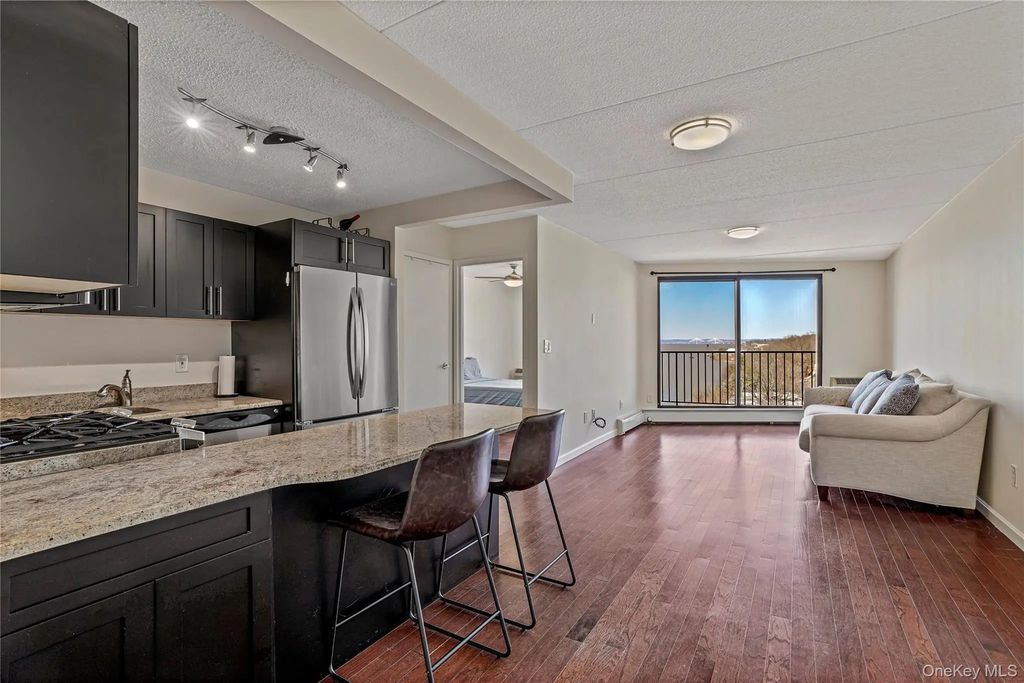 1155 Warburton Avenue # 11y, Yonkers