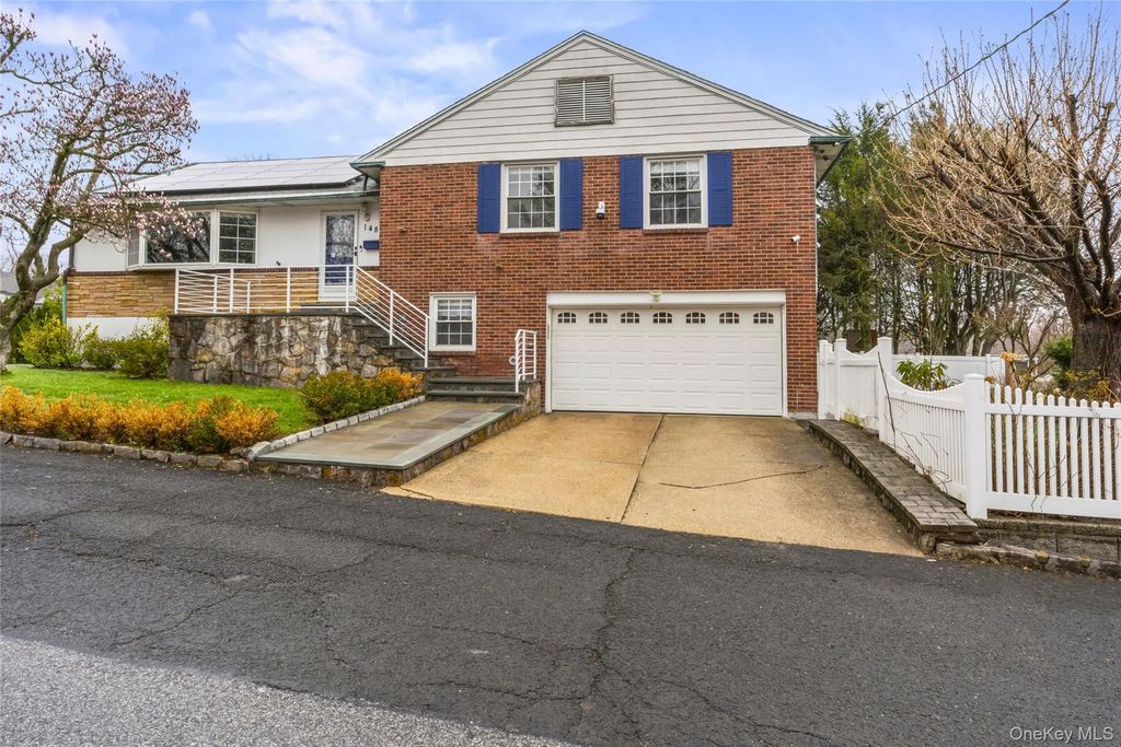 148 Lefferts Road, Yonkers