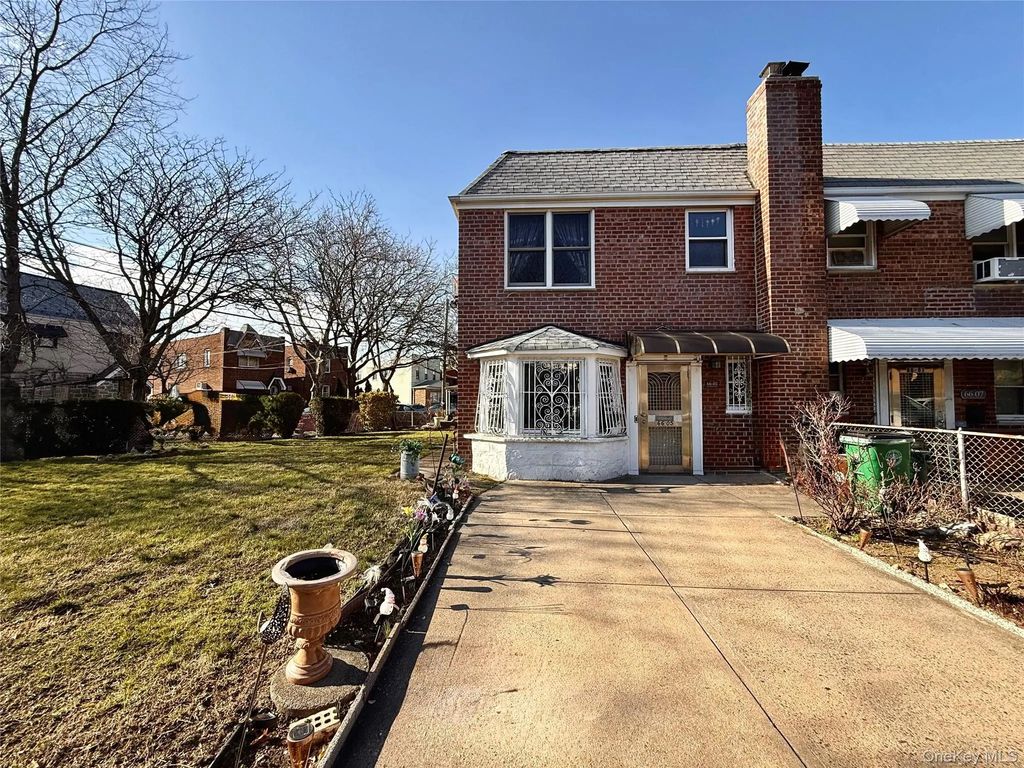 66-05 Garfield Avenue, Woodside