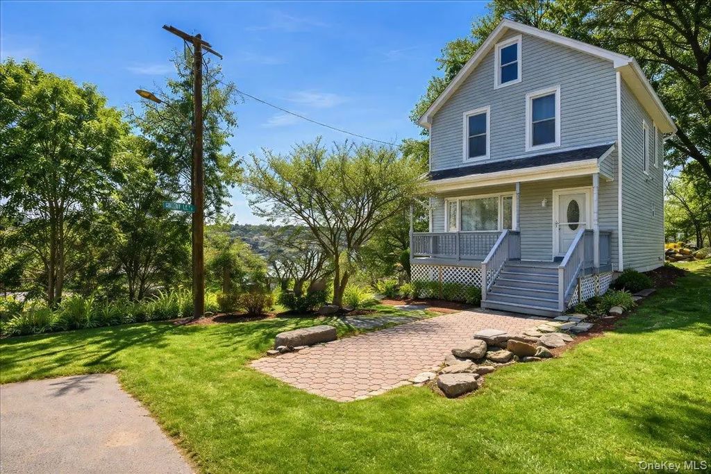 282 Greenvale Avenue, Yonkers