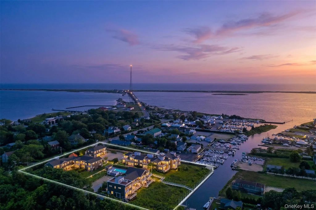 68 Foster Avenue # 9, Hampton Bays