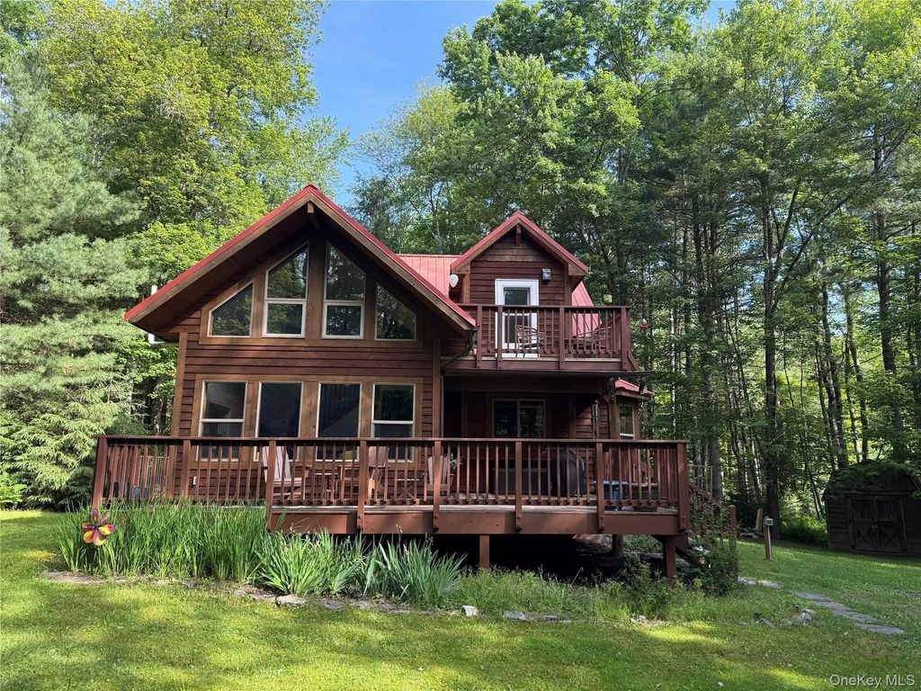 2769 State Route 55, Bethel
