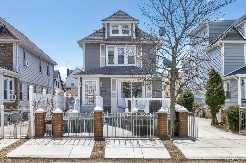 19132 113th Avenue, Saint Albans