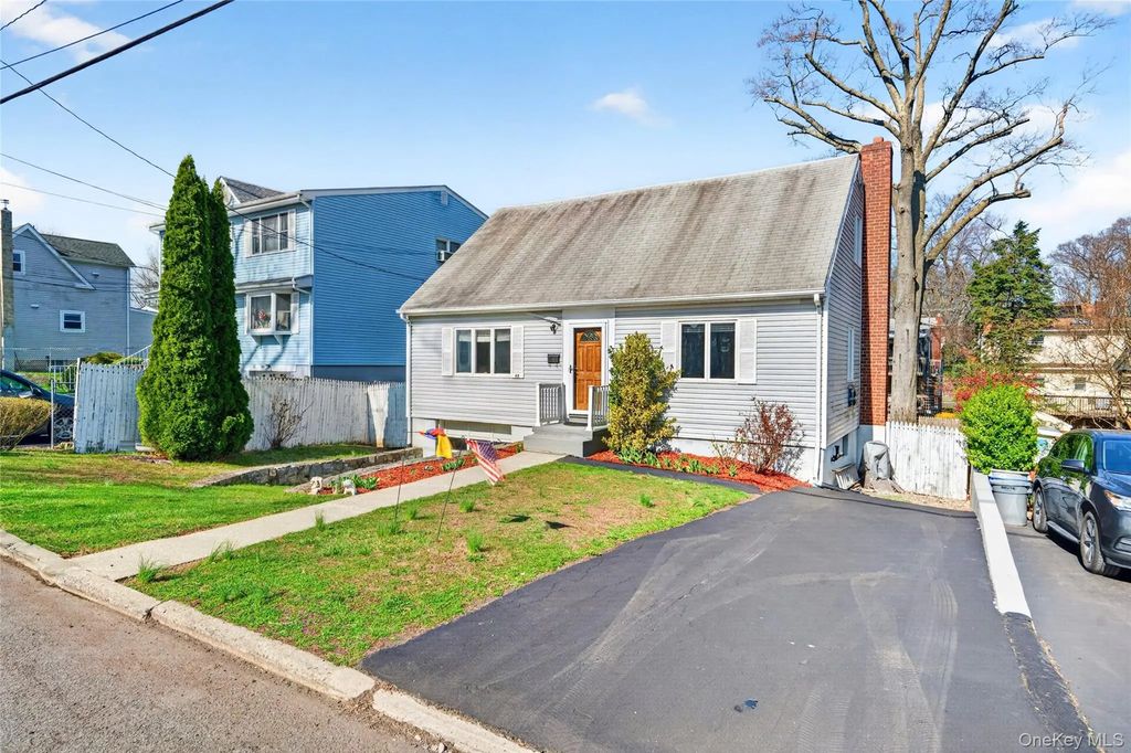 43 N French Avenue, Elmsford