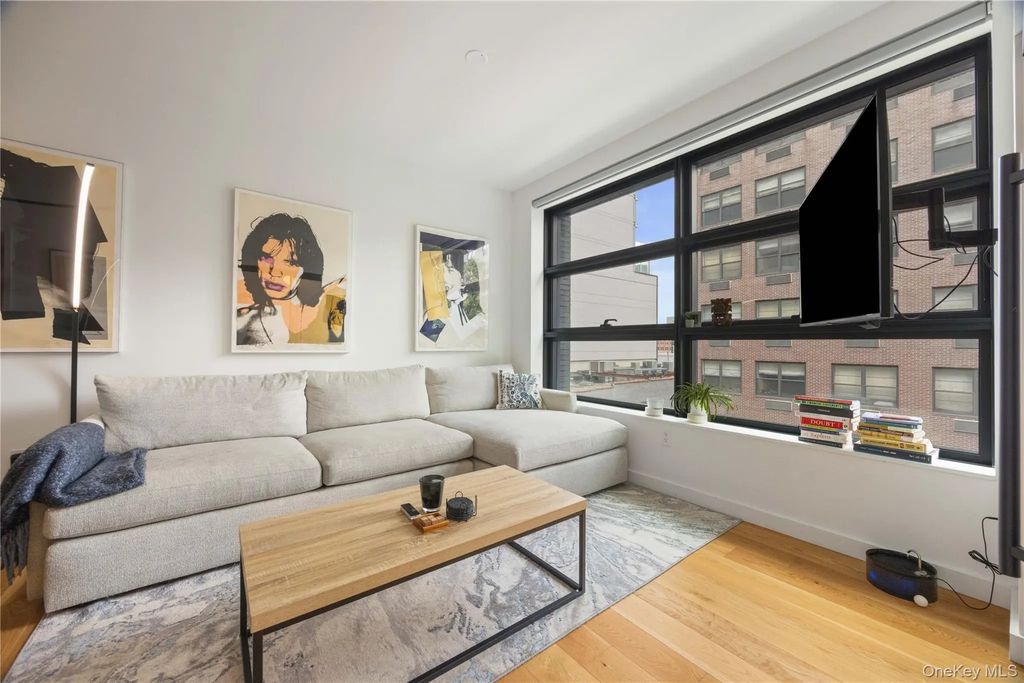 547 W 47th Street # 509, New York (Manhattan)