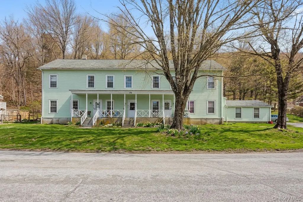 276 Old Route 22, Wassaic