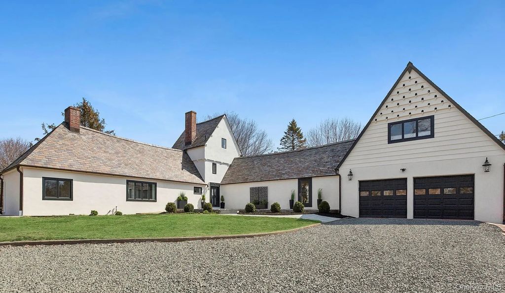 205 Fairview Avenue, Montauk