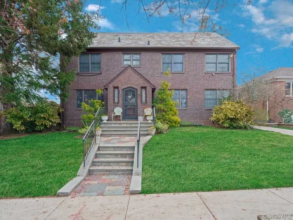 2807 157th Street, Flushing