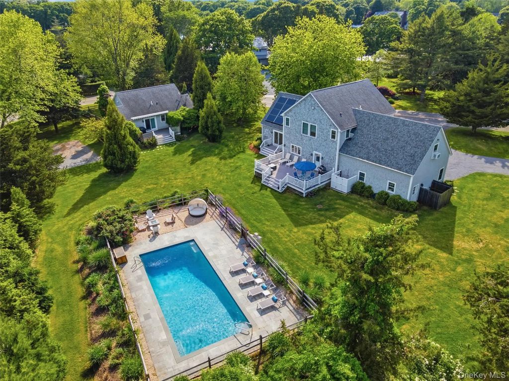 14 Freds Lane, Shelter Island