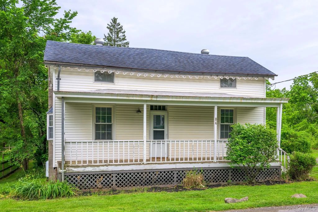 84 Montgomery Street, Tivoli