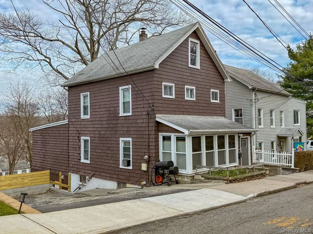 540 N James Street, Peekskill