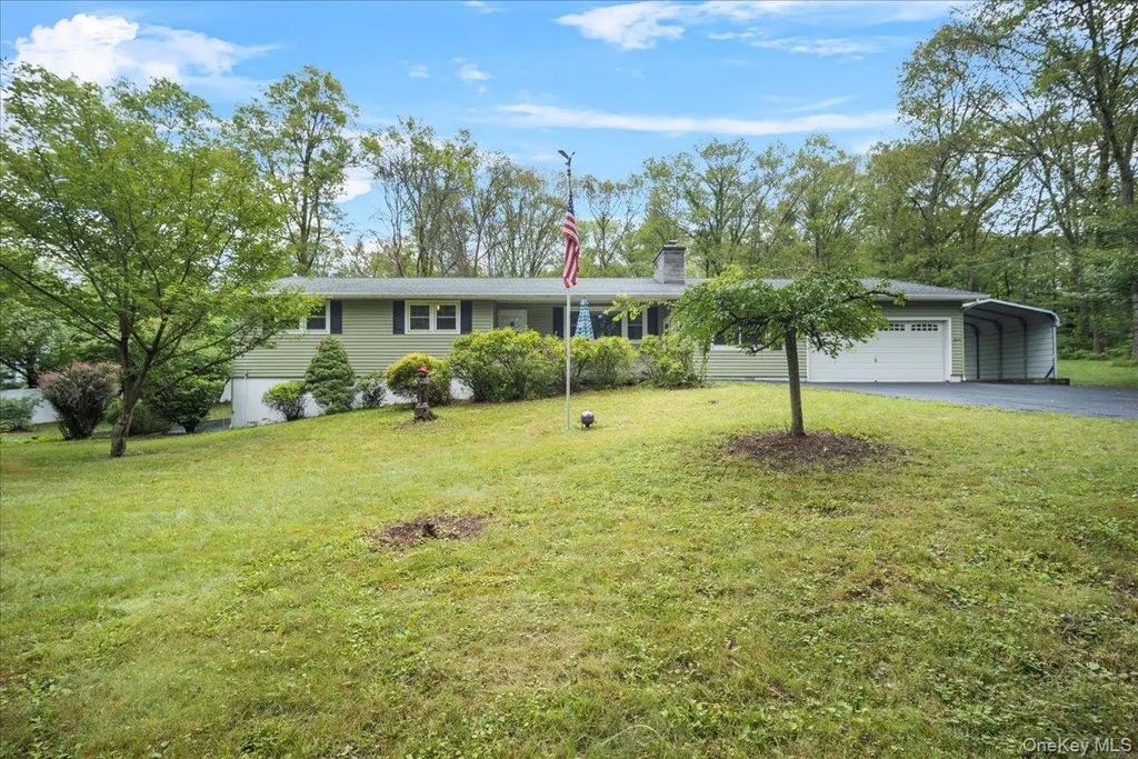 7 Hujay Terrace, Wappingers Falls