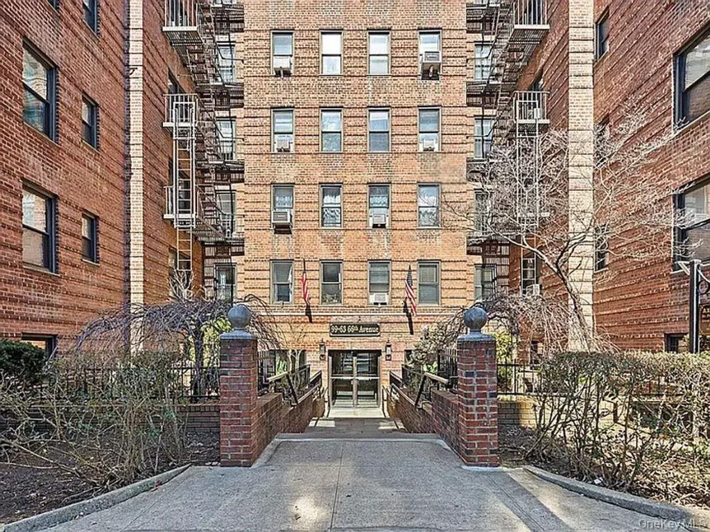 99-63 66th Avenue # B18, Rego Park