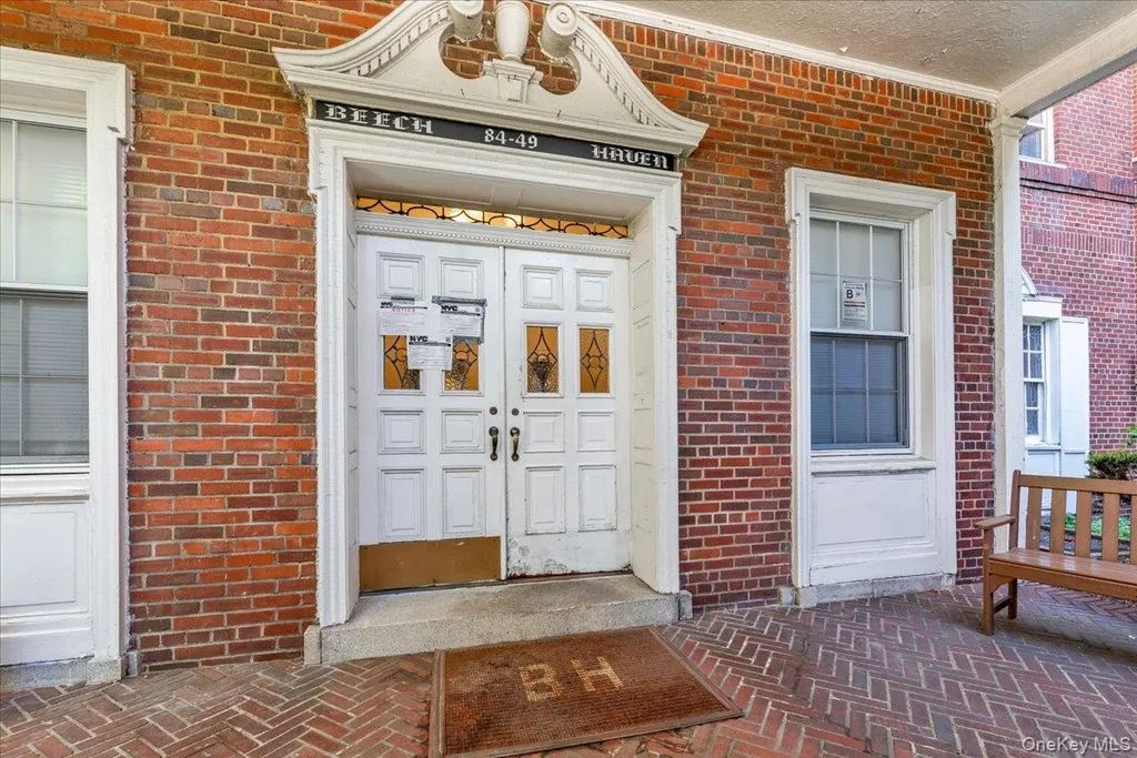 84-49 168th Street # 4s, Jamaica Hills
