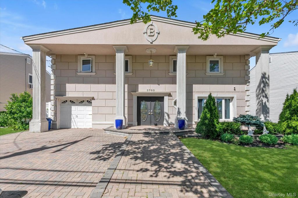 3780 Greentree Drive, Oceanside