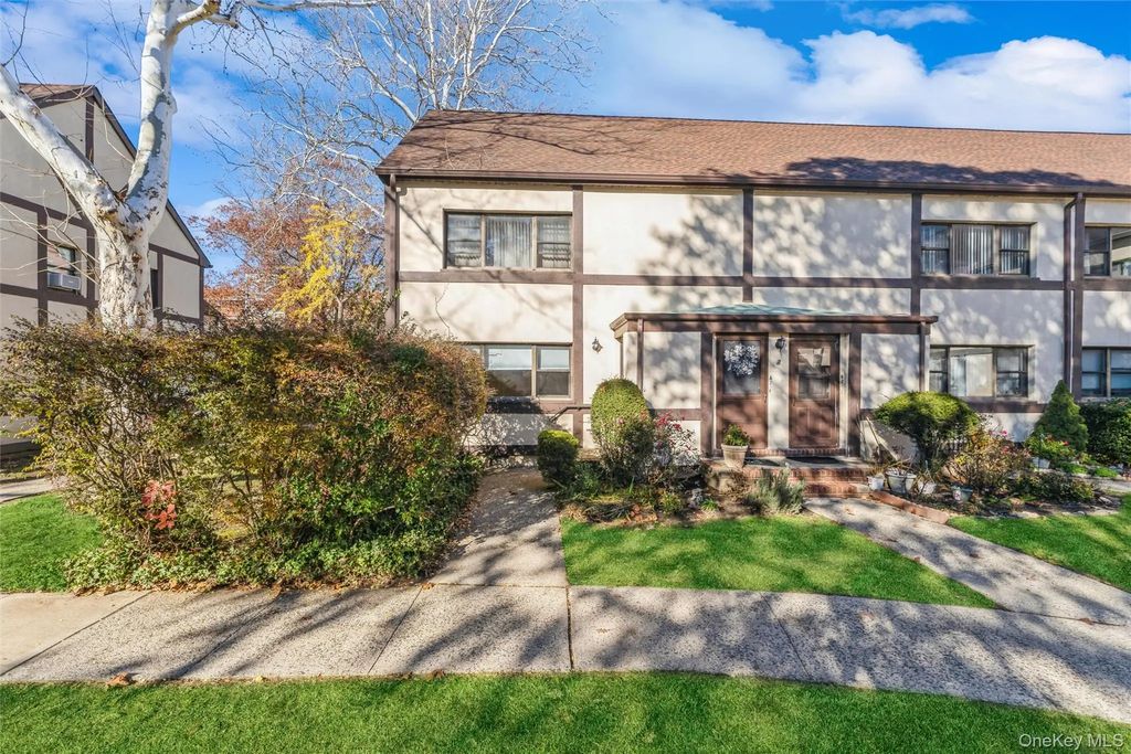 123 15th Street A-1, Garden City